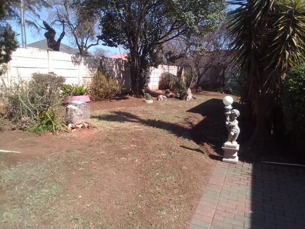 House For Sale in The Hill, Johannesburg